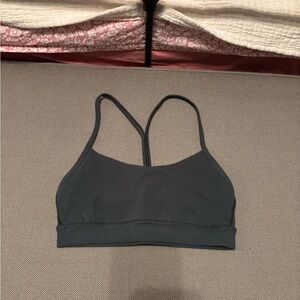 Flow Y Bra in Rainforest Green